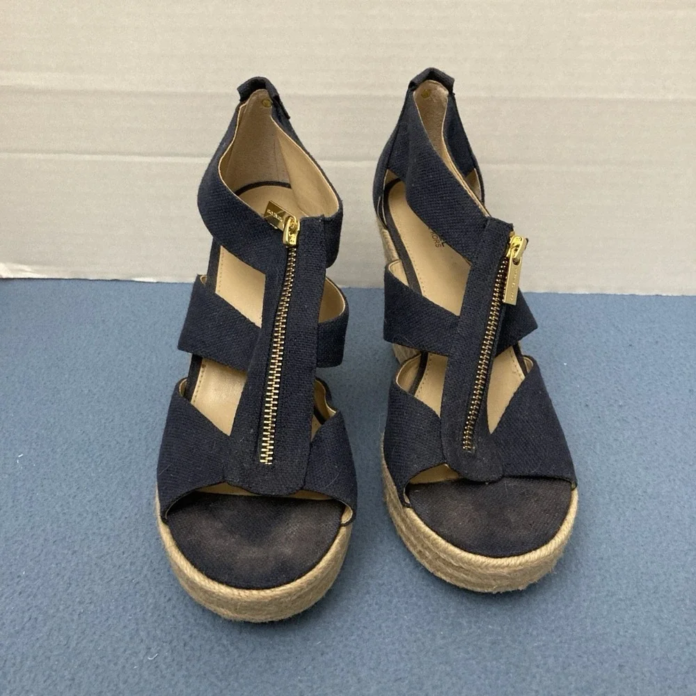Michael Michael Kors Women's Blue Canvas Damita Espadrilles Wedge Sandals - 8.5M